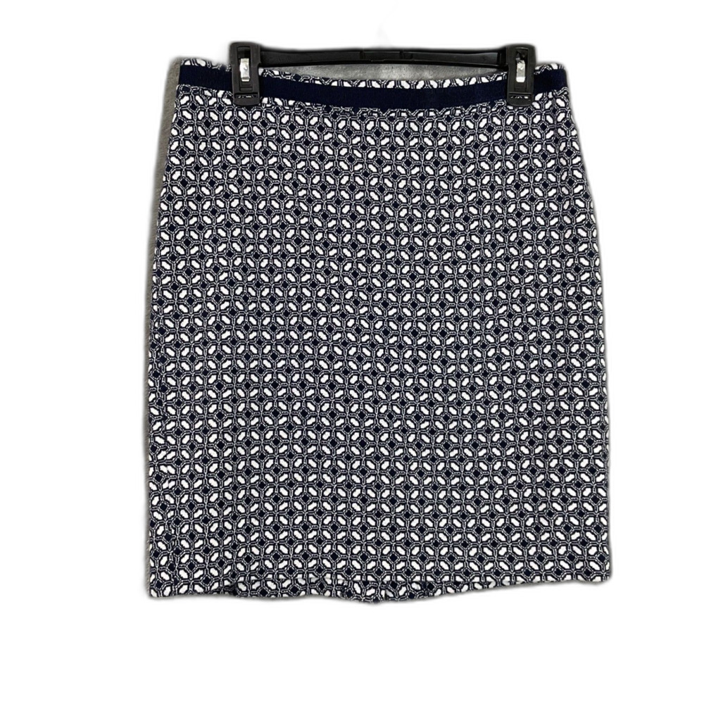 Talbots Petites knee length Skirt Women's 6P Navy geometric Career office Travel